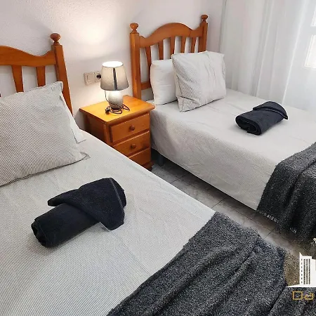 Apartment Holidays Ramon Gallud Beach *